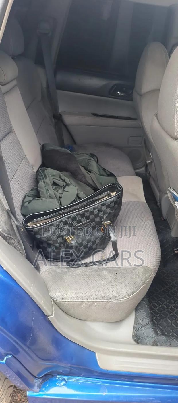 Subaru Forester 2004 Blue