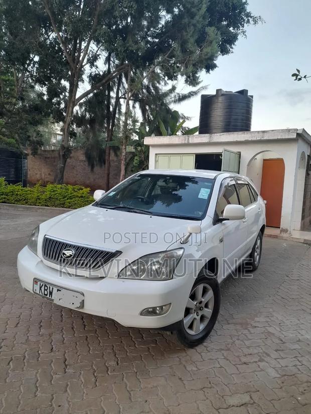 Toyota Harrier 2.4 2004 White