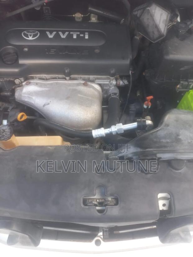 Toyota Harrier 2.4 2004 White
