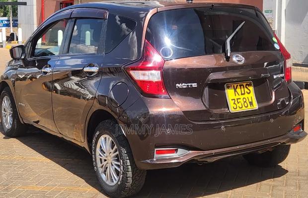 Nissan Note 2018 Brown