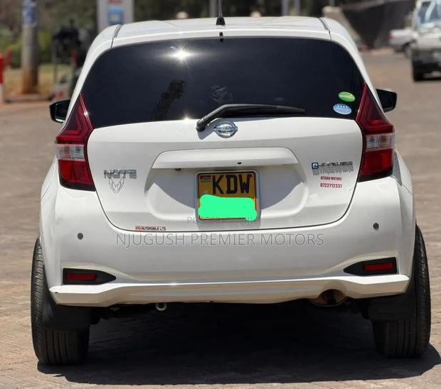 Nissan Note 2018 White