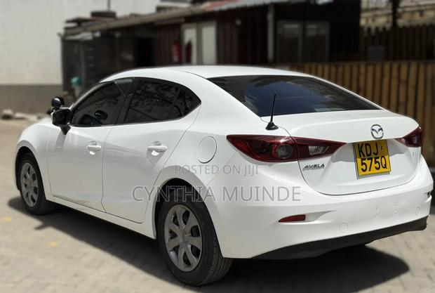 Mazda Axela 2015 White