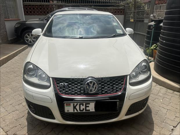 Volkswagen Jetta 2.0T FSi DSG 2008 White