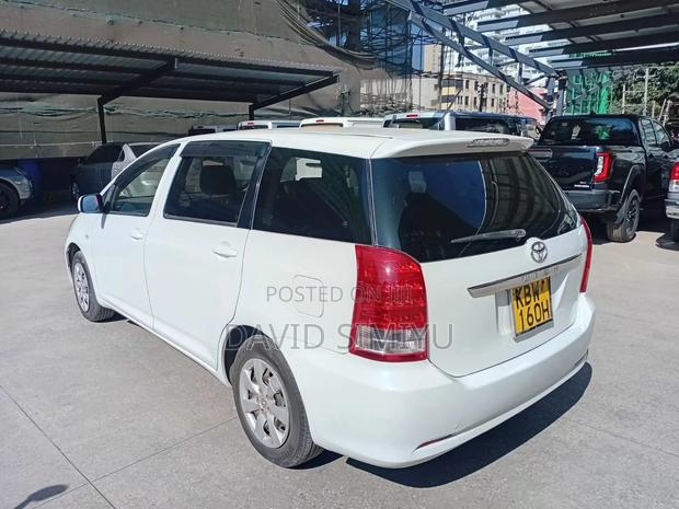 Toyota Wish 2006 White