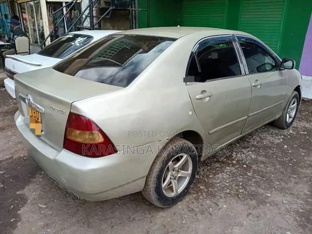 Toyota Corolla Sedan Automatic 2003 Gold