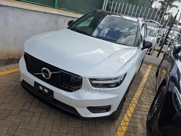 Volvo XC40 2020 White
