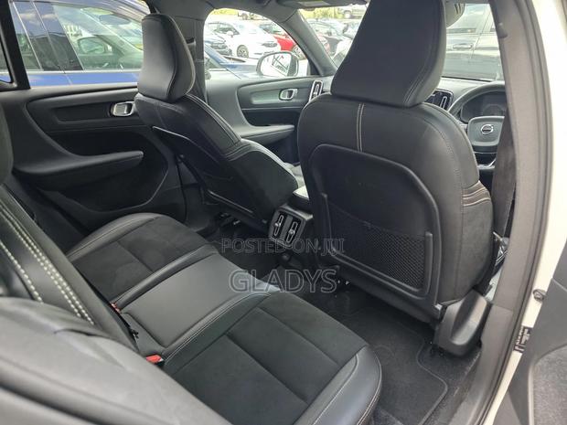 Volvo XC40 2020 White