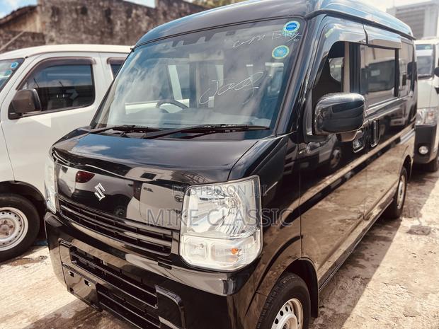 Suzuki Every Wagon 2019 Black