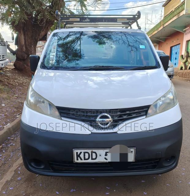 Nissan NV200 2015 White