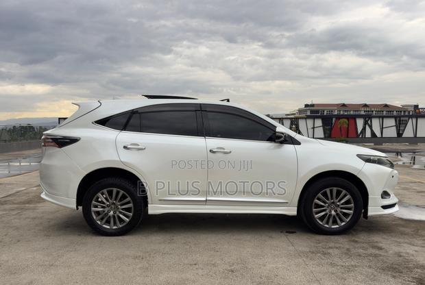 Toyota Harrier 2015 White