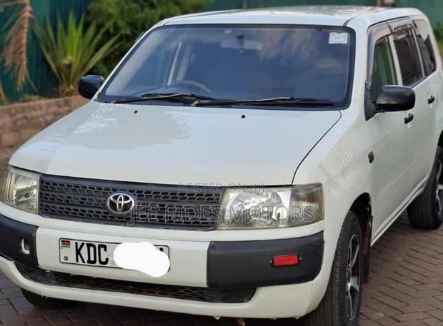 Toyota Probox 2014 Off white