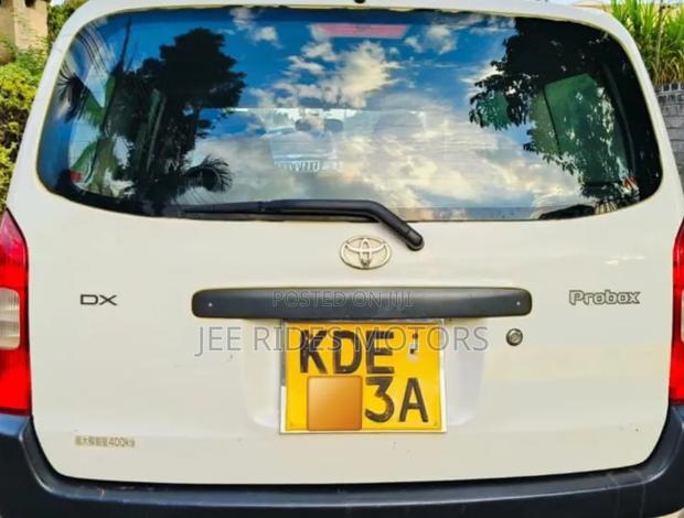 Toyota Probox 2014 Ivory