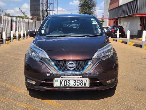 Nissan Note 1.2 Hybrid 2018 Brown