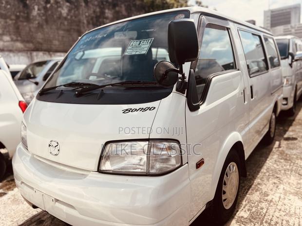 Mazda B 2019 White