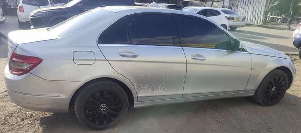Mercedes-Benz C200 2008 Silver