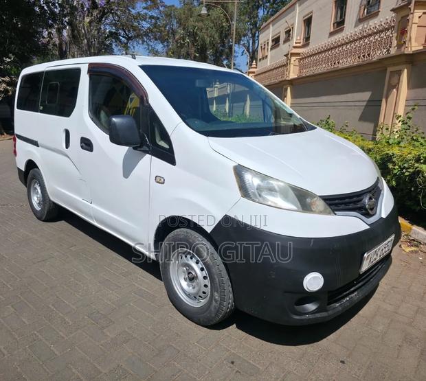 Nissan NV200 2012 White