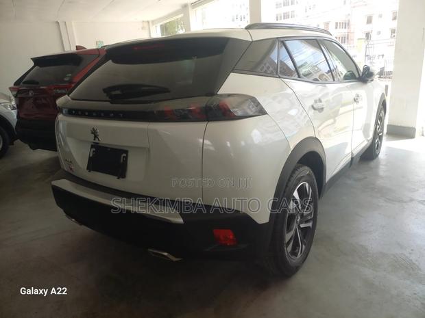 Peugeot 2008 1.2 PureTech (155 Hp) 2021 White