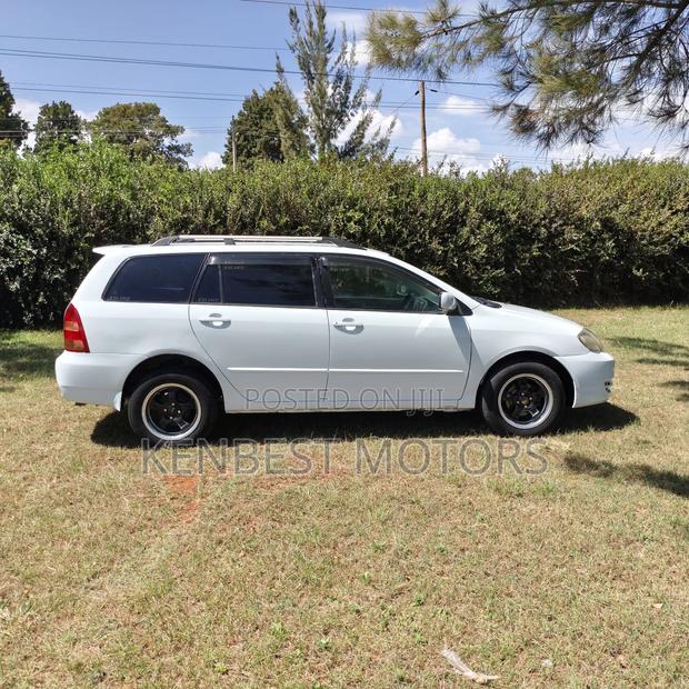 Toyota Corolla Fielder 2005 White
