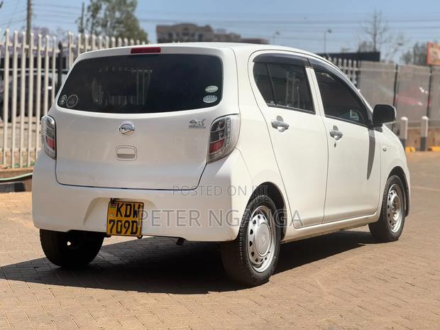 Daihatsu Mira 2017 White