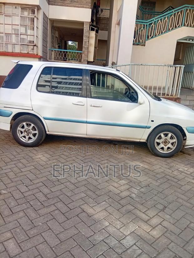 Toyota Raum 1.5 FWD 1999 White