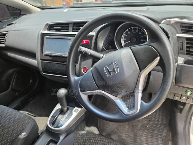 Honda Fit 2017 White