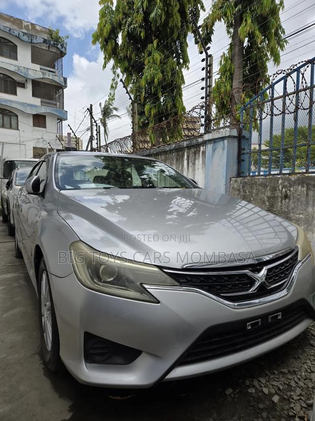 Toyota Mark X 2017 Silver