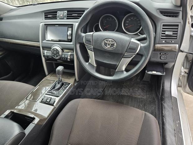 Toyota Mark X 2017 Silver