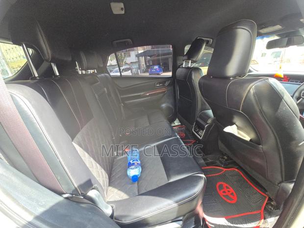 Toyota Harrier 2.0 2014 Pearl