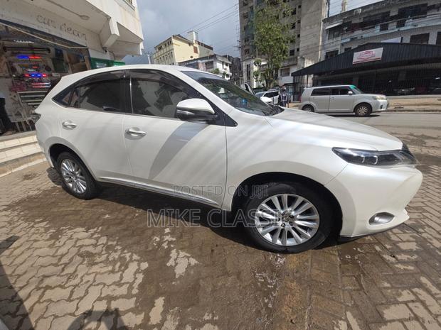 Toyota Harrier 2.0 2014 Pearl