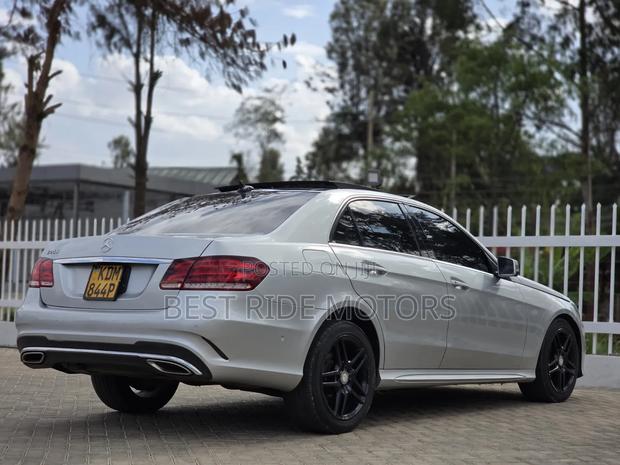 Mercedes-Benz E250 2016 Silver