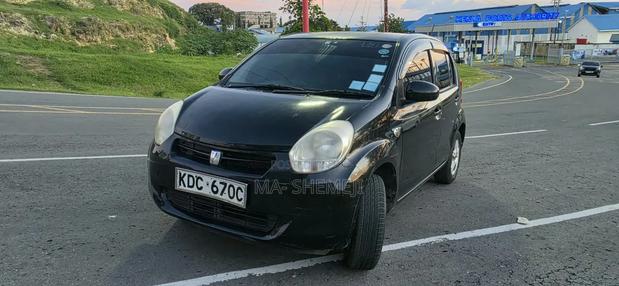 Toyota Passo 2014 Black