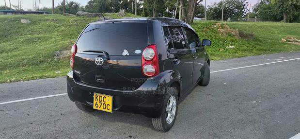 Toyota Passo 2014 Black