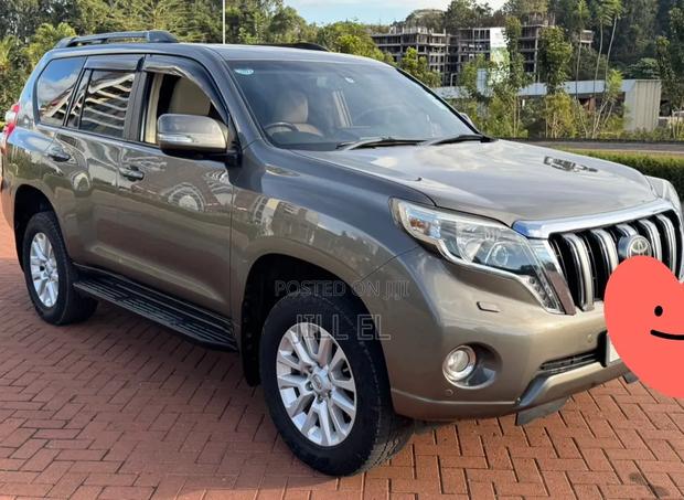 Toyota Land Cruiser Prado 2015 Gold