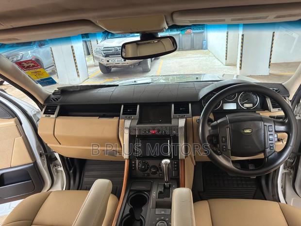 Land Rover Range Rover Sport 2008 White