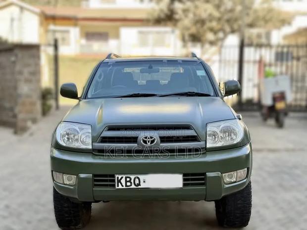 Toyota Hilux Surf 2004 Green