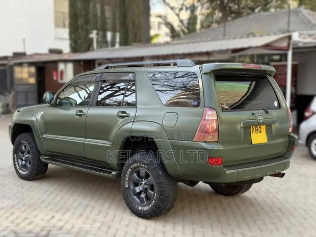 Toyota Hilux Surf 2004 Green