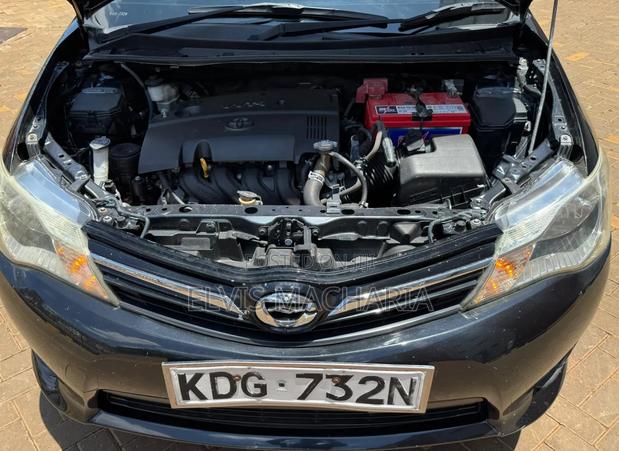 Toyota Corolla Fielder 1.5 Petrol FWD 2014 Black
