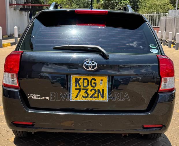 Toyota Corolla Fielder 1.5 Petrol FWD 2014 Black