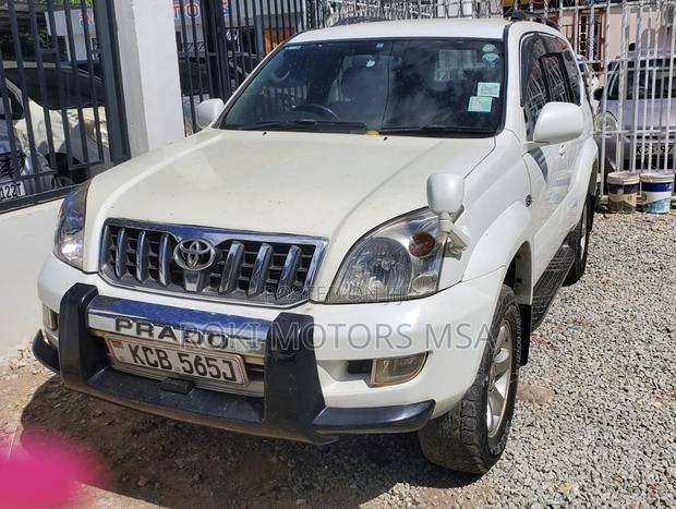 Toyota Land Cruiser Prado 2007 White