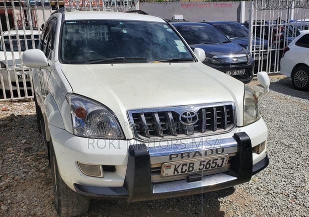 Toyota Land Cruiser Prado 2007 White