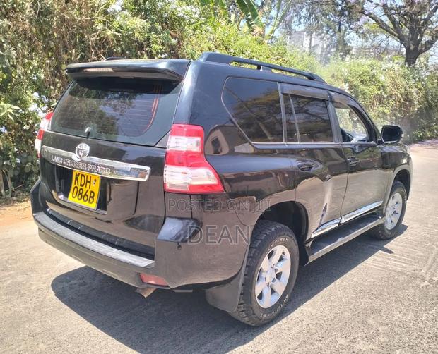Toyota Land Cruiser Prado 2015 Black