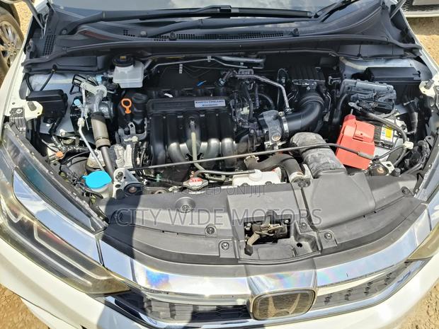 Honda Grace 1.5 Hybrid AWD 2020 White
