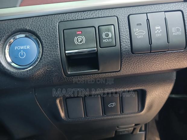 Toyota Harrier 2.5 Hybrid 4WD 2019 Black