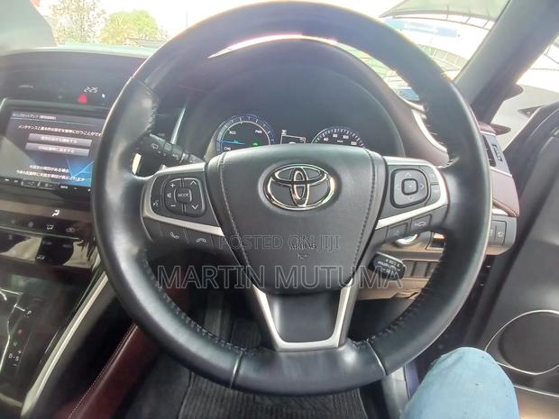 Toyota Harrier 2.5 Hybrid 4WD 2019 Black