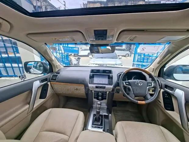 Toyota Land Cruiser Prado 2020 White