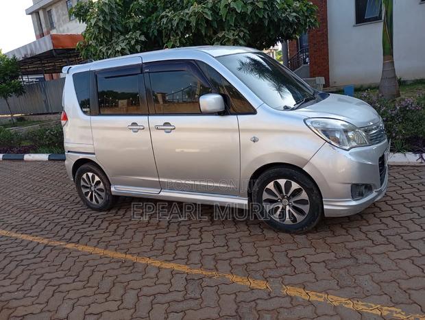 Suzuki Solio 2015 Silver