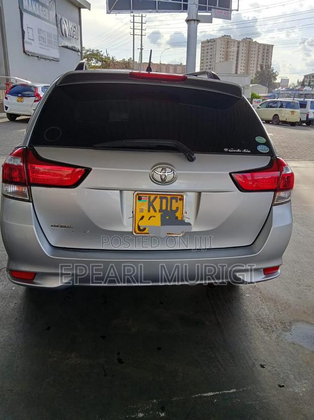 Toyota Corolla Fielder 1.5 Petrol FWD 2015 Silver