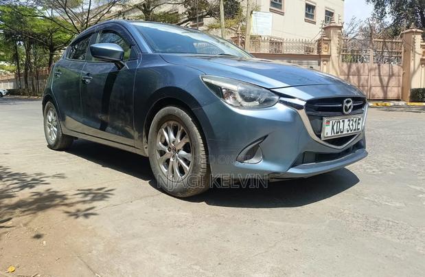 Mazda Demio 2015