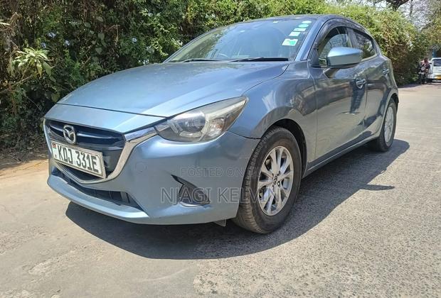 Mazda Demio 2015
