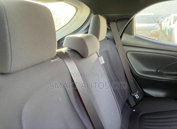 Toyota Yaris 2020 White